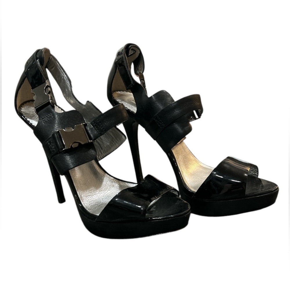 Report Signature Randolph black patent leather 5โ heels. Size 8.5. EUC
